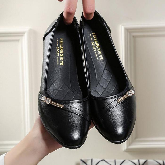 Sepatu Hak Tinggi Wanita Pointed Toe Pump Stiletto High Heels Runcing 3-5cm Coklat Shoes Hitam Pesta