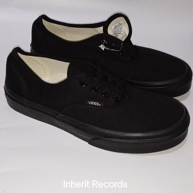 sale Sepatu Anak Vans Authentic classic Original size 34 21 oldskool old skool school sk8hi skate sk