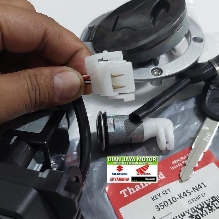 THAILAND KUNCI KONTAK SET K45 CB150R NEW LED SOKET 2 KABEL KUNCI KONTAK ASSY CB150R LED NEW