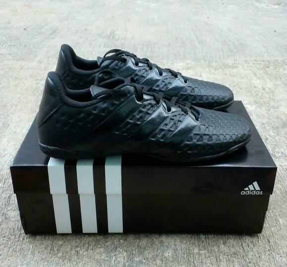 Hot Item SEPATU FUTSAL ADIDAS ACE MADE IN VIETNAM
