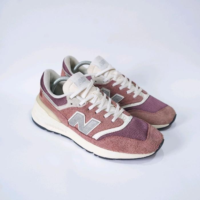 NEW BALANCE 997R BRICK RED