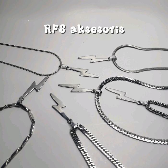 Kalung Liontin Petir