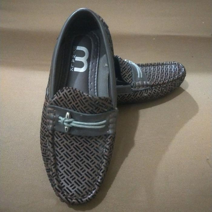 Sepatu Anak Second Belum Pernah Dipakai ByWalk