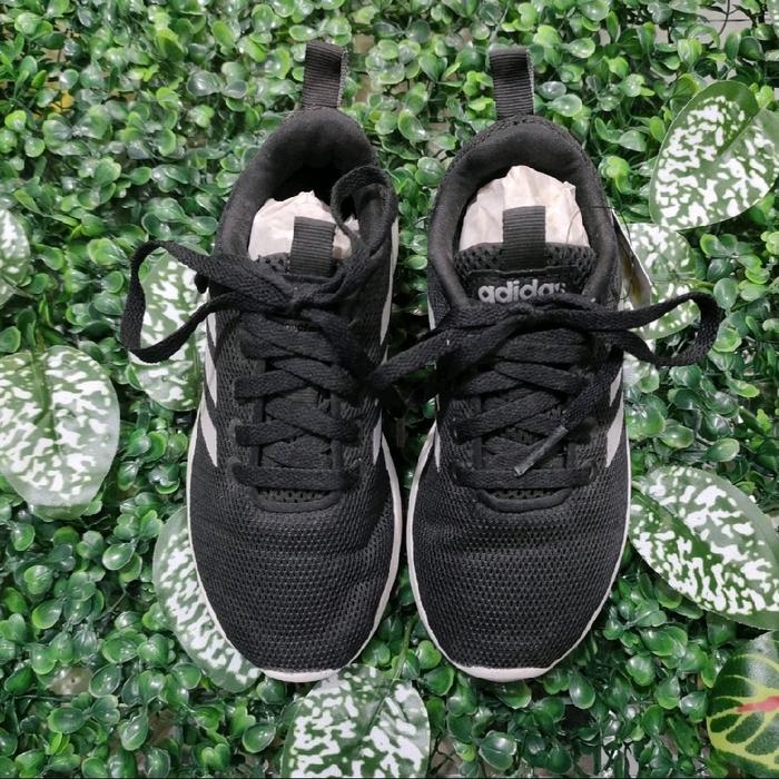 SEPATU SECOND ANAK ADIDAS