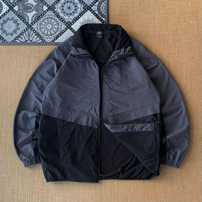 jaket Oakley size XL 100% original 220526N