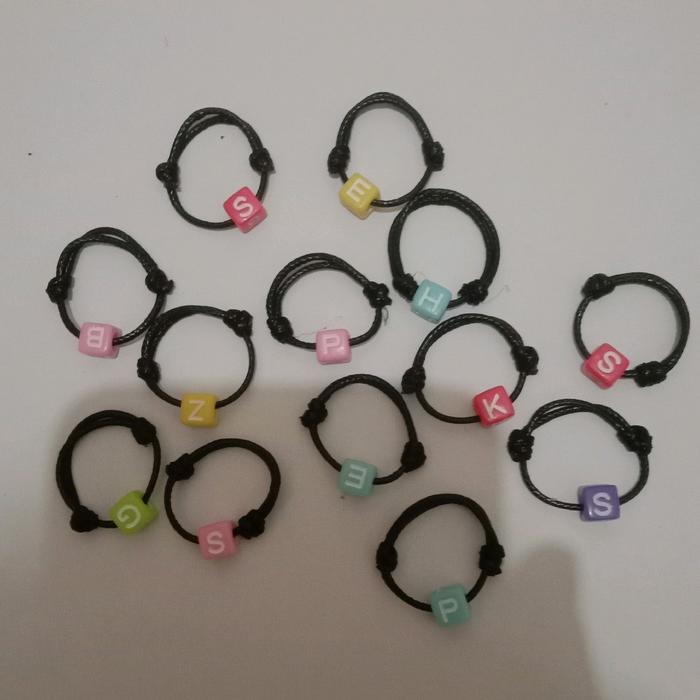 cincin inisial huruf / cincin inisial huruf tali kulit korea 50 pcs