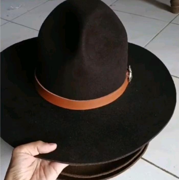 Topi laken baden powell topi laken asli topi laken wol topi wol laken asli topi koboy topi laken pri
