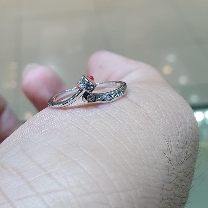 cincin paku nonjol emas putih