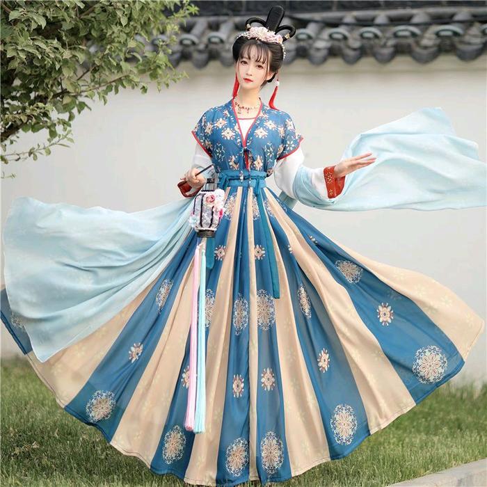 Hanfu Chinese Clothing Three-Piece Chinese Style Tang Beizi Waist-High Ruqun