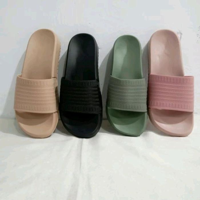 Sandal Selop Karet Jelly Wanita Irsoe 211-3 Anti Slip Nyaman Ringan & Empuk