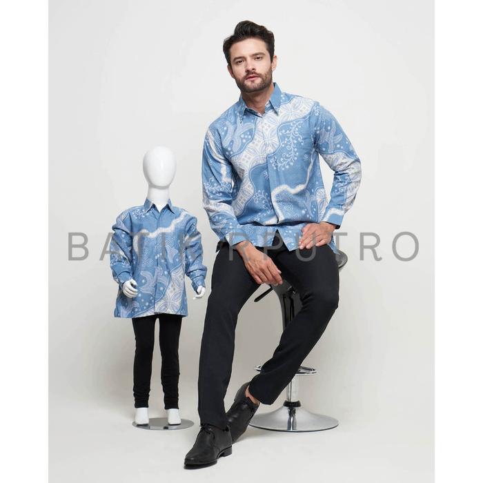 Kemeja Batik Couple Ayah Anak Baby Blue  Batik Pria Warna Baby Blue  Batik Pria Ice Blue  Batik Blue