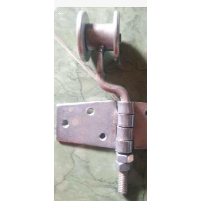 Engsel pintu garasi roda atas bengkok