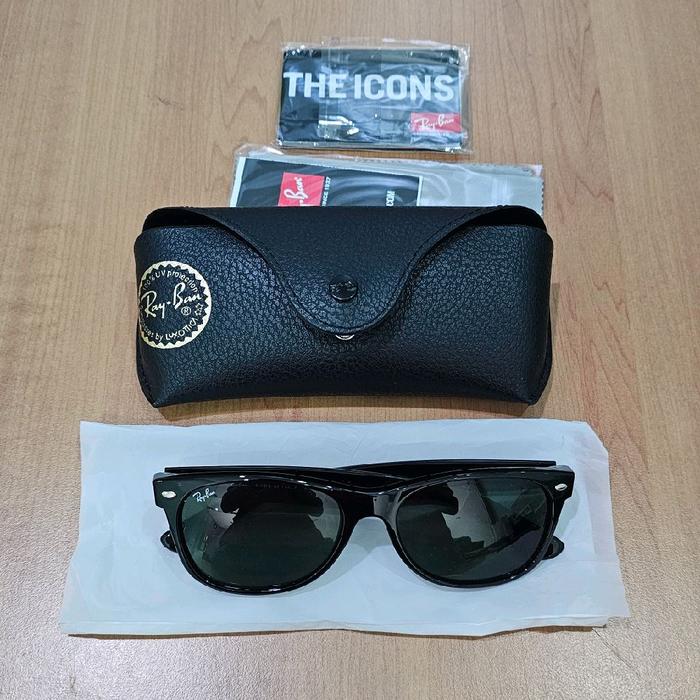 Rayban New Wayfarer RB2132 100% ORIGINAL GLOSSY BLACK FRAME GREEN LENS NEW