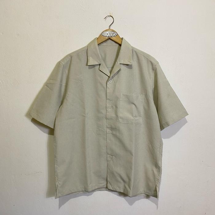 Kemeja Gu uniqlo open collar