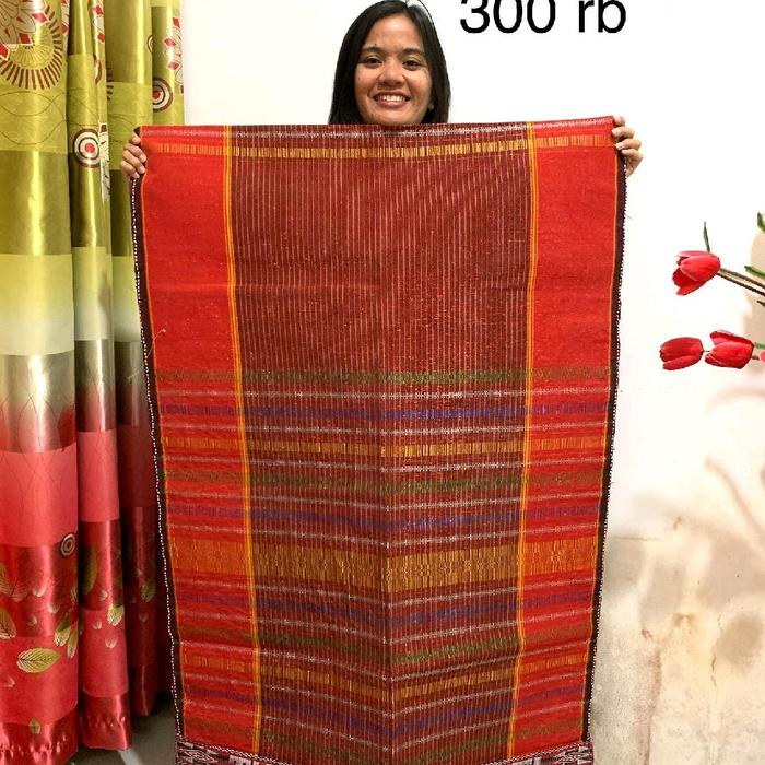 Ragi hotang toba ulos hela