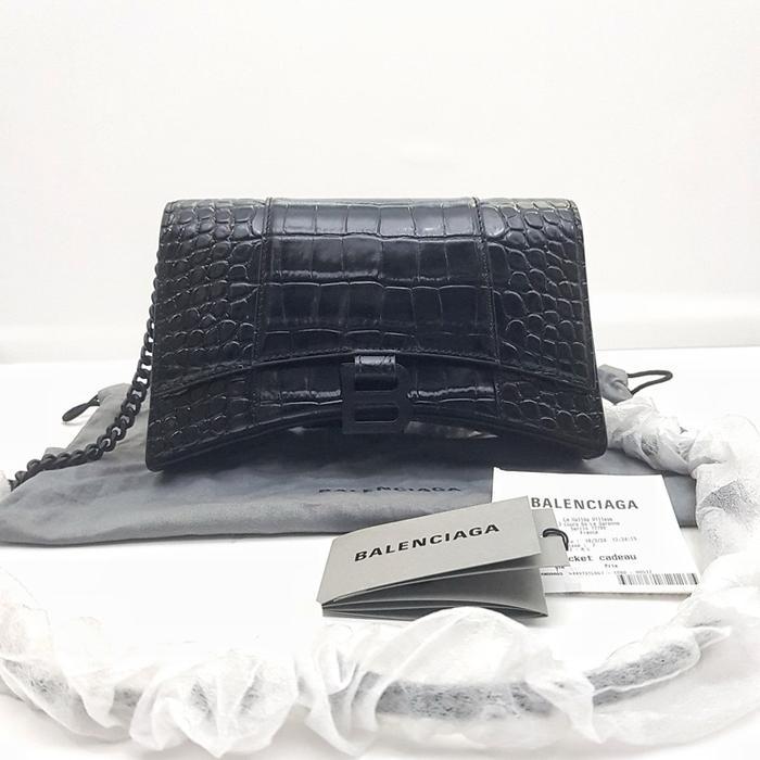 BALENCIAGA HOURGLASS WOC WALLET ON CHAIN CROCO ALL BLACK MEDIUM