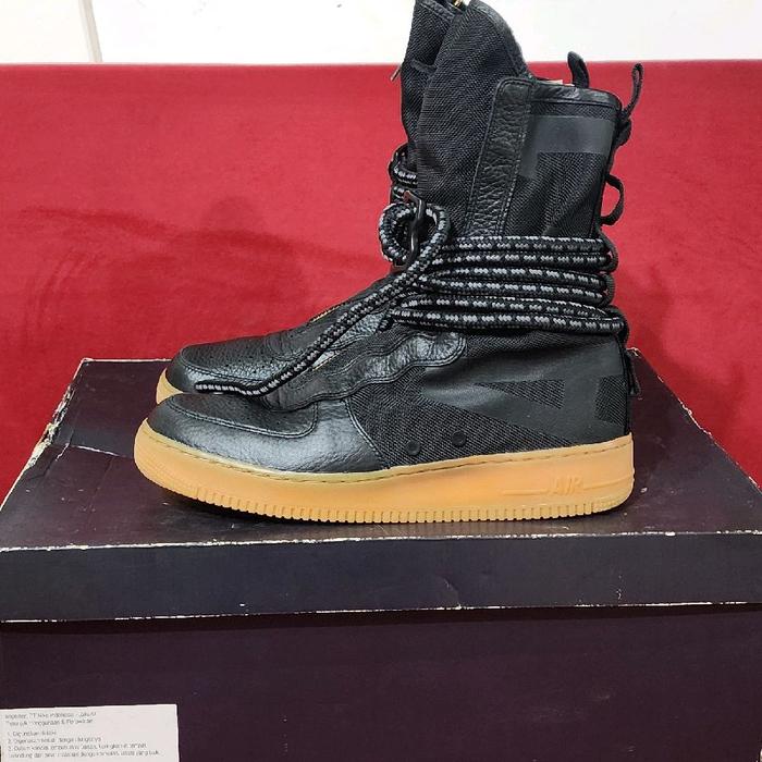 SEPATU NIKE SF AIR FORCE 1 HIGH BLACK GUM