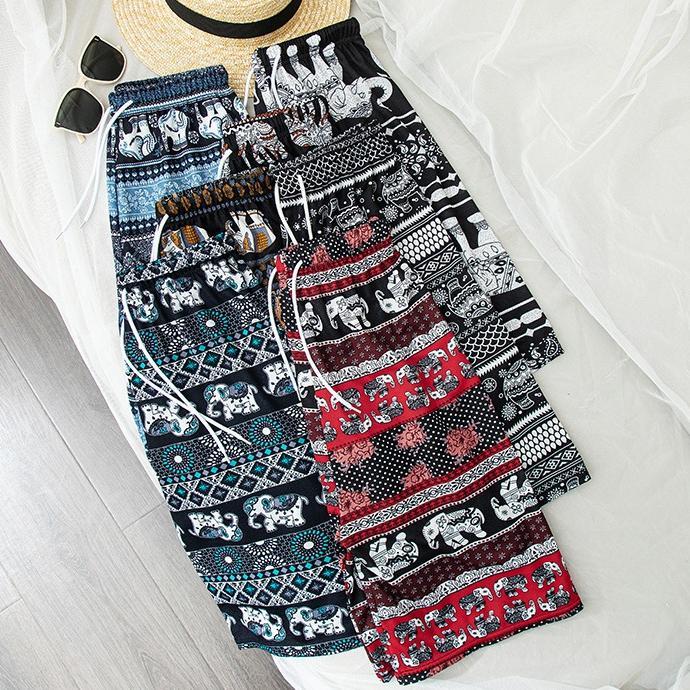 PEACHIE | CP1483 Celana Pendek Rayon Batik Hot Short Pants Motif Batik Salur Fashion Wanita Santai K