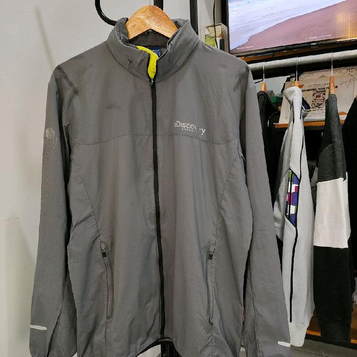 Jaket Windbreaker Discovery Original