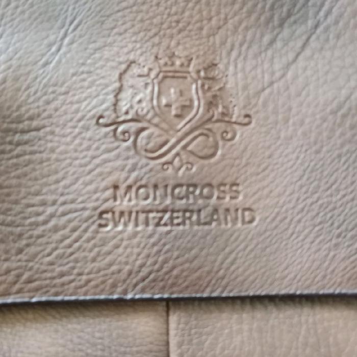 Tas Kerja Moncross Switzerland - Tas Kerja dengan Logo Moncross Switzerland yang Elegan