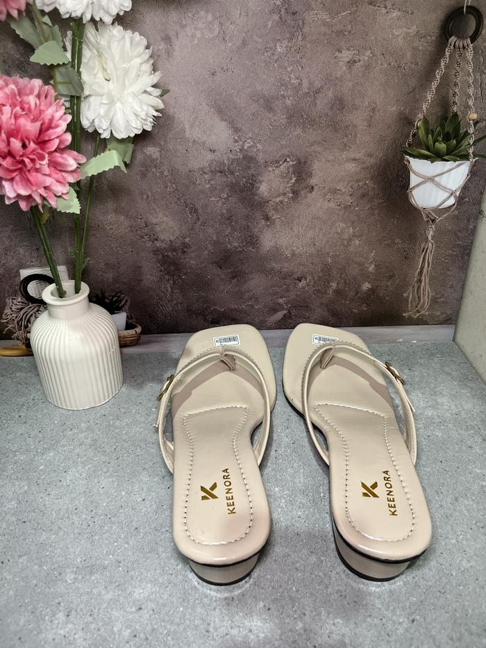 Keenora Chloe Heels Sendal wanita simple