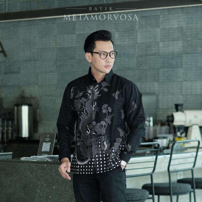Baju Batik Pria Premium Lengan Panjang Full Furing BATIK METAMORVOSA - Motif Batik Tetap Menyatu - M