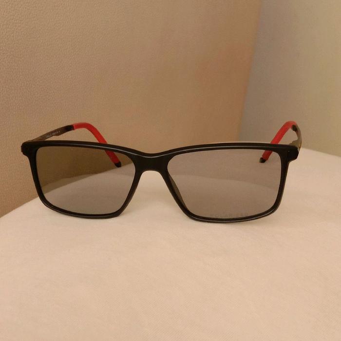 Preloved kacamata Oakley polarized .
