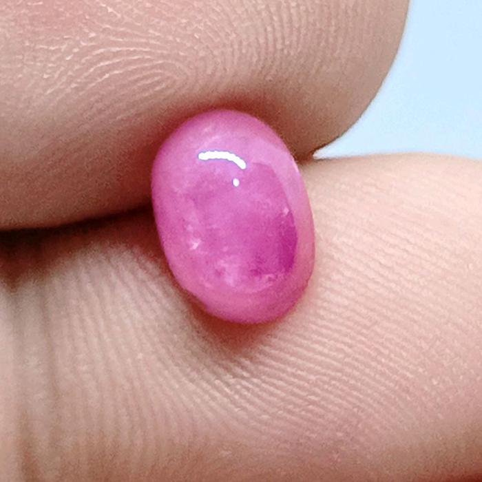 Lostune Natural Ruby Star