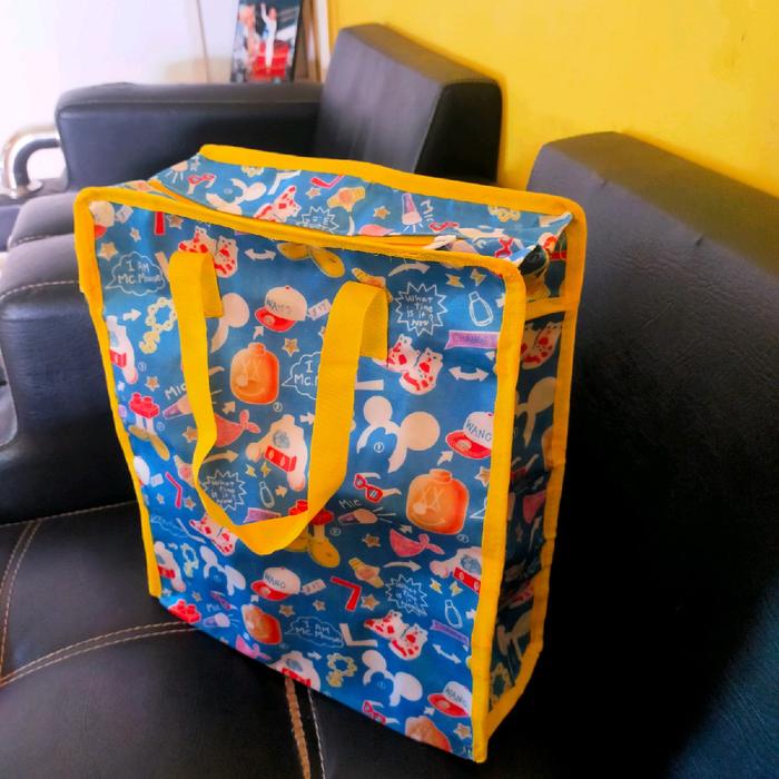 tas belanja karakter bahan microsatin