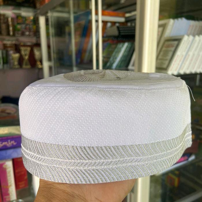 KOPIAH MADINAH/KOPIAH BUGIS