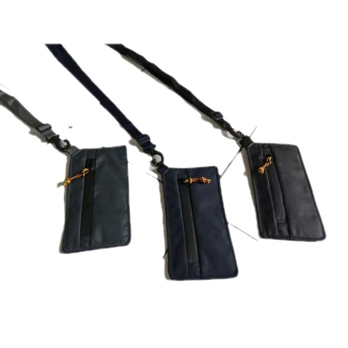 Tas Selempang Pria & Wanita Waterproof Premium dengan Gantung Leher Slingbag Hitam Unisex Praktis un
