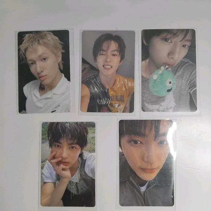 photocard cortis official