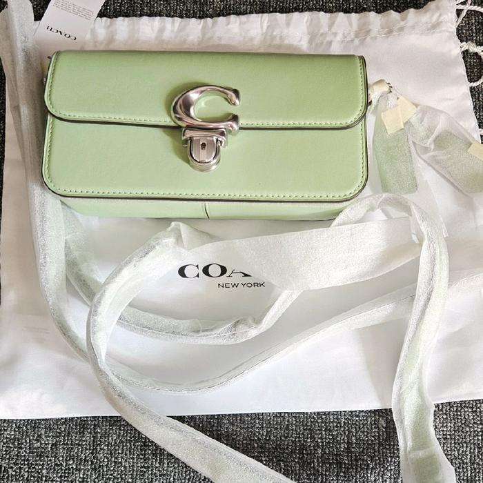 Coach Studio Baguette Pistachio