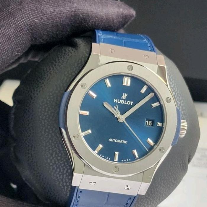 jam tangan hublot classic fussion 42 blue