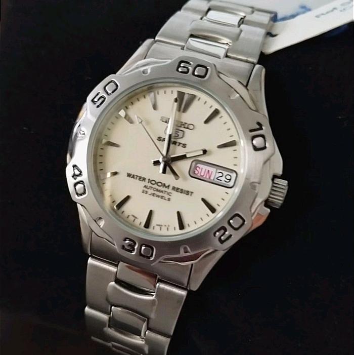 Jam Tangan Pria Seiko 5 Sports SNZ305K1 Automatic 23 Jewels Stainless Steel Full Luminous Dial