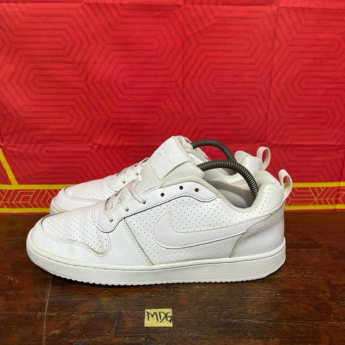 Sepatu second ori nike court borough low 2 size 42