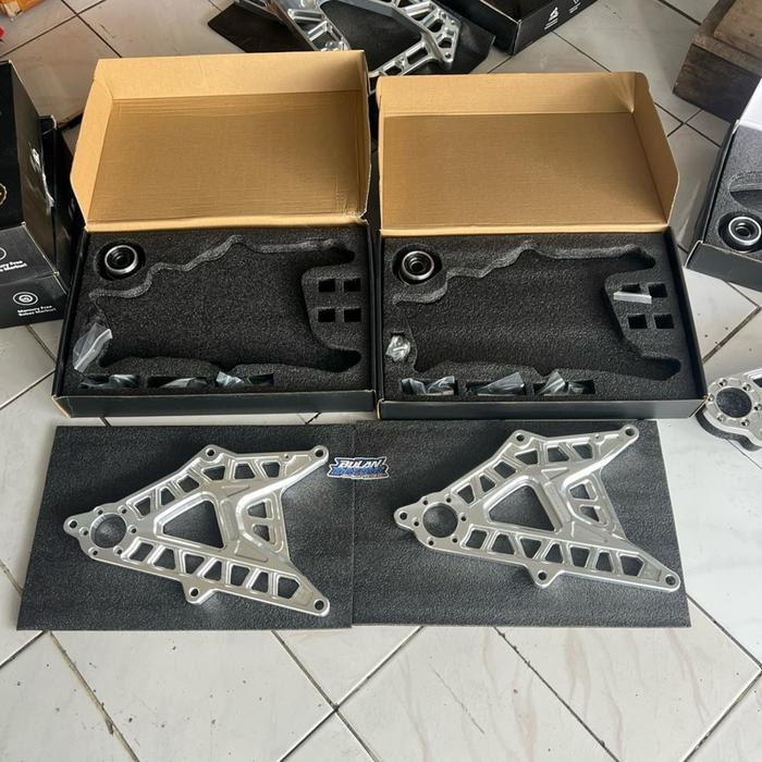SWING ARM CNC VARIO 160 / STYLO 160 CBS - Komponen Motor Berkualitas Tinggi untuk Vario 160 dan Styl