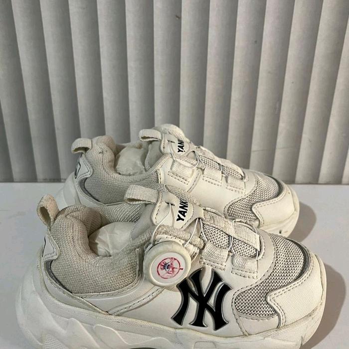 Sepatu Anak Second Original MLB Big Ball Chunky Size 28/17cm