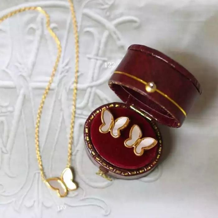 Set Perhiasan Kupu Putih Wanita Titanium