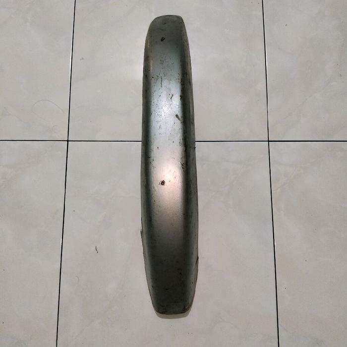 Spakbor depan  motor Honda c110 motor gareng