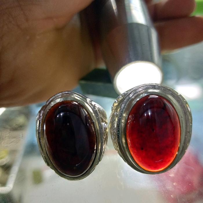 Cincin Asli Kecubung Api Aceh dengan Warna Unik dari Produk Deskriptif yang Diberikan