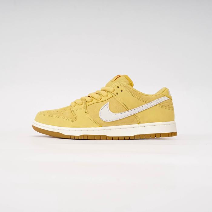 SKATE SHOES DUNK LOW PRO  SATURN GOLD