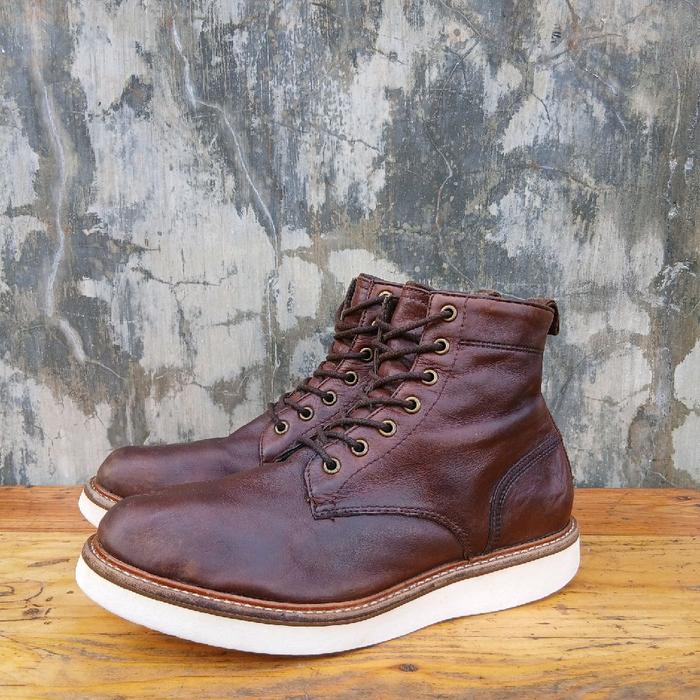 aldo round toe boot not redwing thorogood