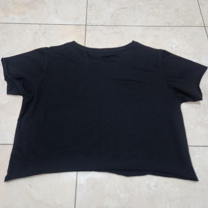 Colorbox Crop Top Tee T Shirt Black Hitam Mini Second Preloved Baju Wanita Atasan Pendek Bagus Murah