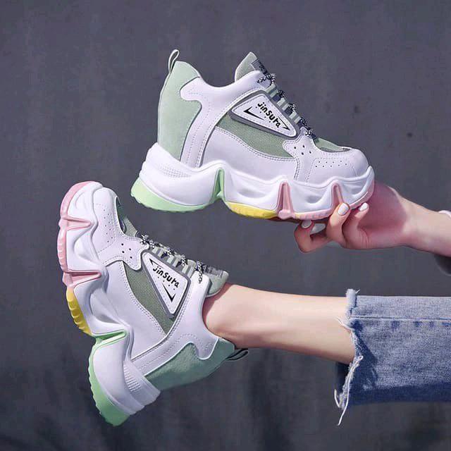 Sneakers / sneakers premium / sneakers wanita / sneakers murah