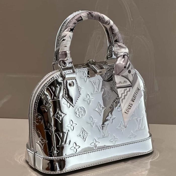 HANDBAG SILVER 23.5x17.5x11.5 CALFSKIN LEATHER