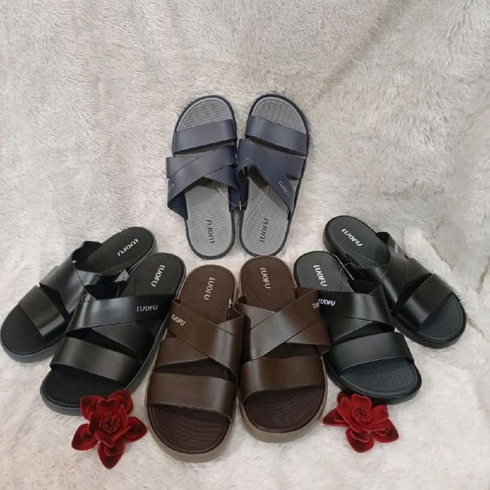 Luofu Sandal Luofu Model Slop Ban 3 Silang untuk Pria - Sepatu dengan Desain Nyaman dan Tampilan Ele