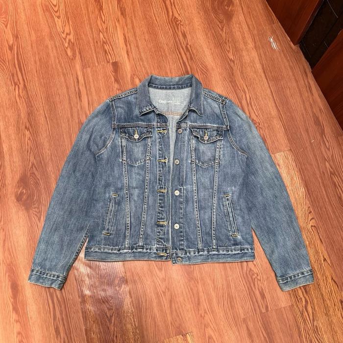 Trucker jeans LVS jacket GAP blue wash