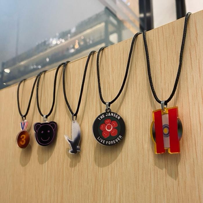 KALUNG HINDIA FSTVLST THE JANSEN JASON RANTI PERUNGGU Akrilik