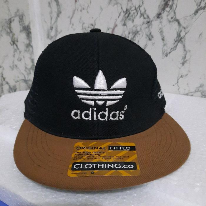 Topi Adidas Bunga Snapback